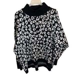 Crown & Ivy Sweater XXL  Leopard Animal Print Mock Neck Tunic Sweater Oversized